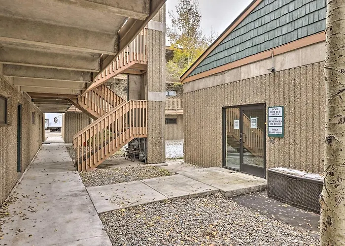 Steps To Ski Shuttle! Frisco Condo W/ Indoor Pool